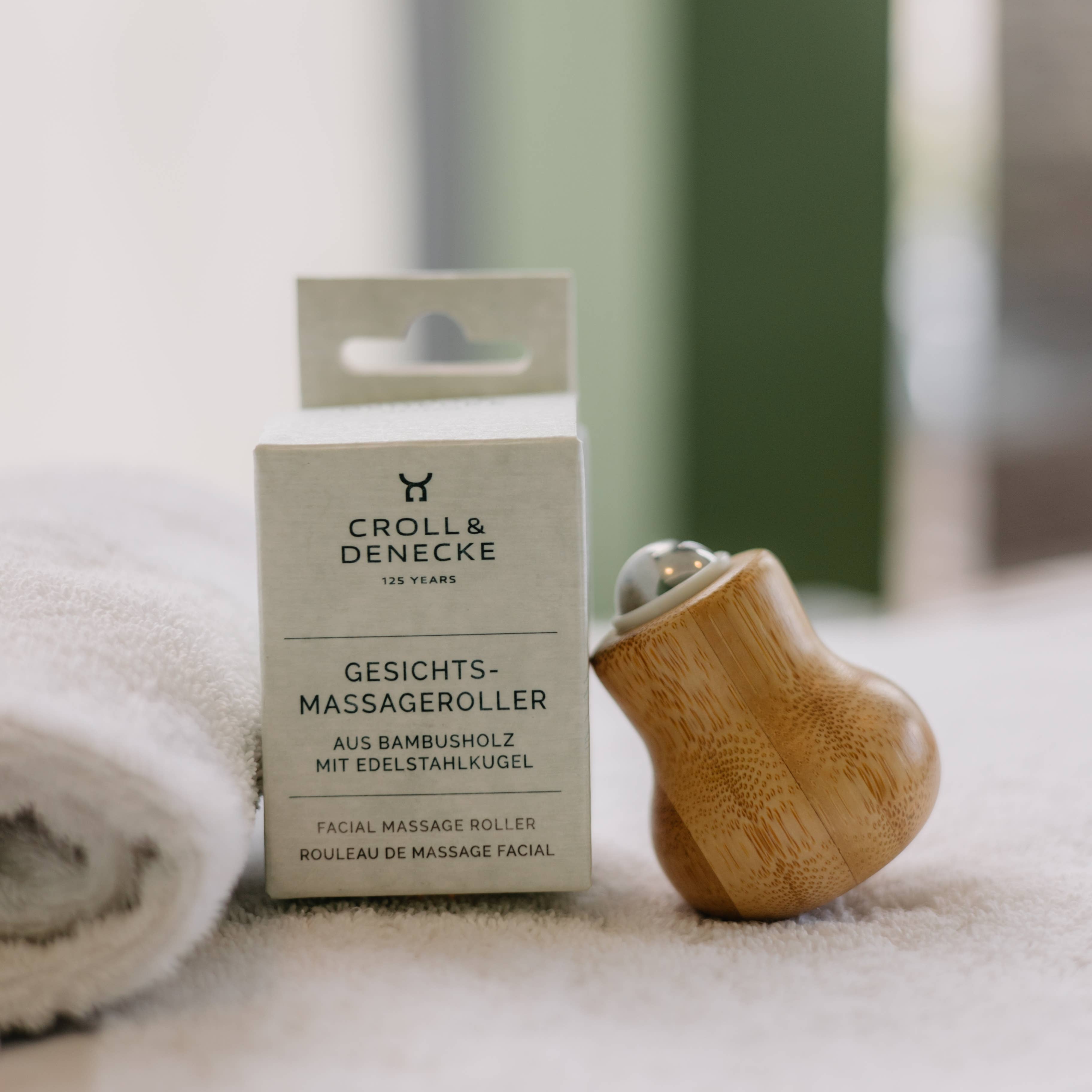 Rouleau de massage facial en bois avec boule en acier inoxydable migraine
