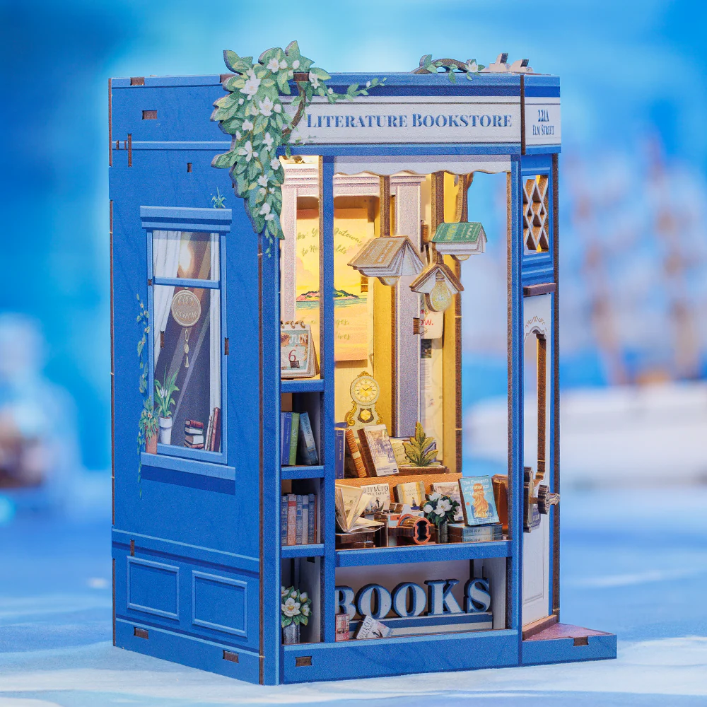 Literature Bookshop - Book Nook