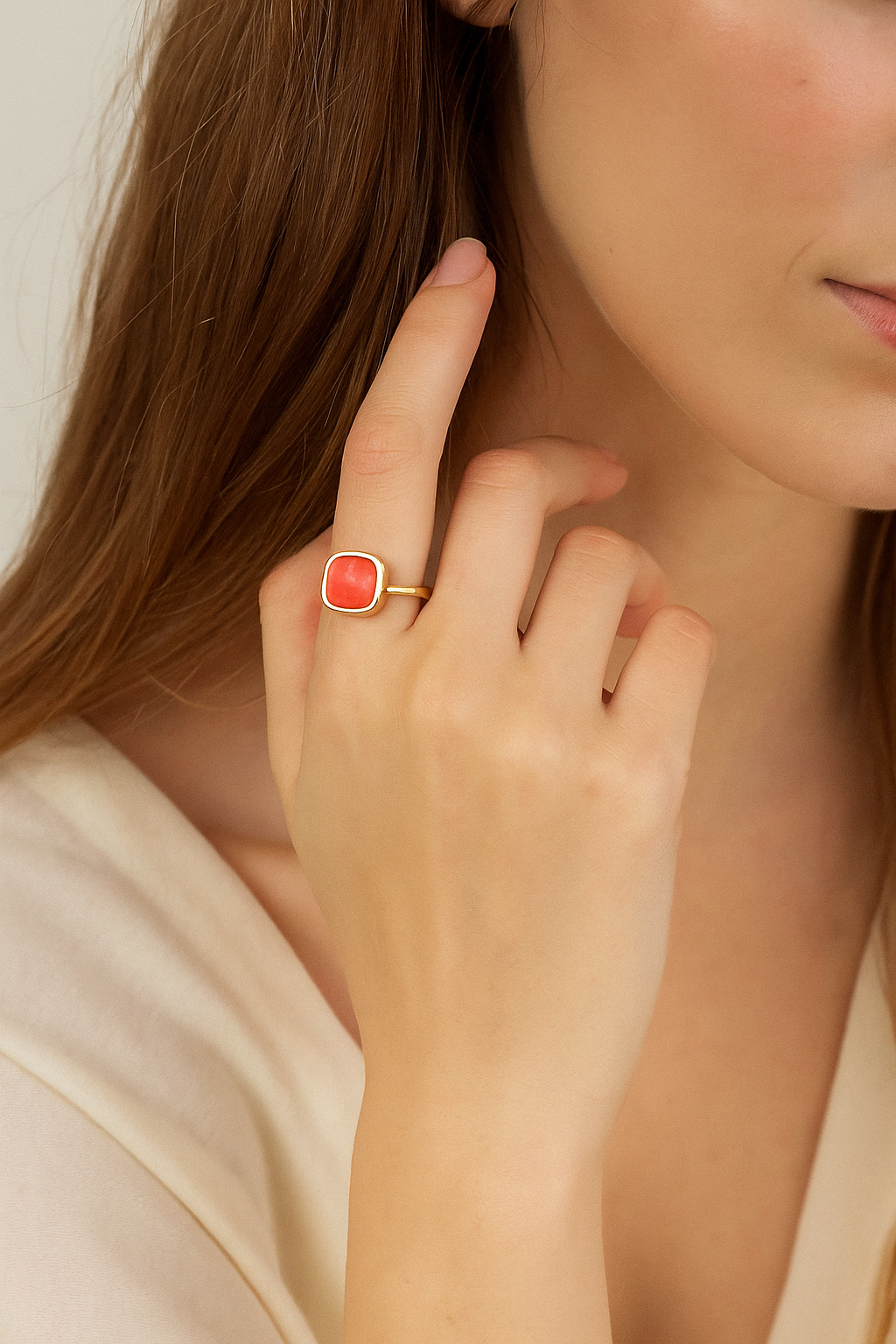 Bagues de mode réglables en plaqué or fait main en jade rouge