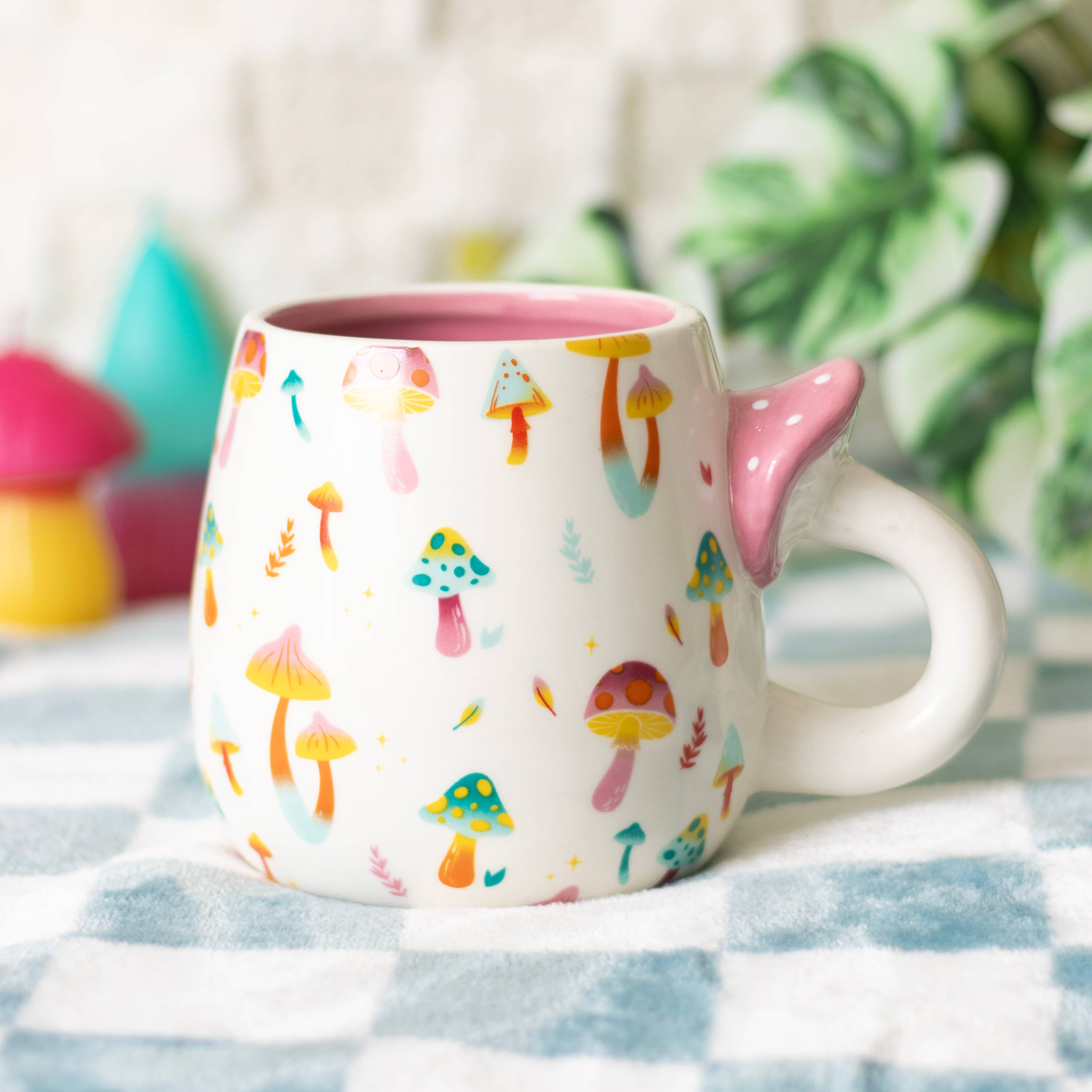 Mug Imprimé Funky Fungi avec Anse en Forme de Champignon