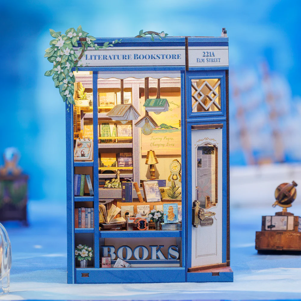 Literature Bookshop - Book Nook