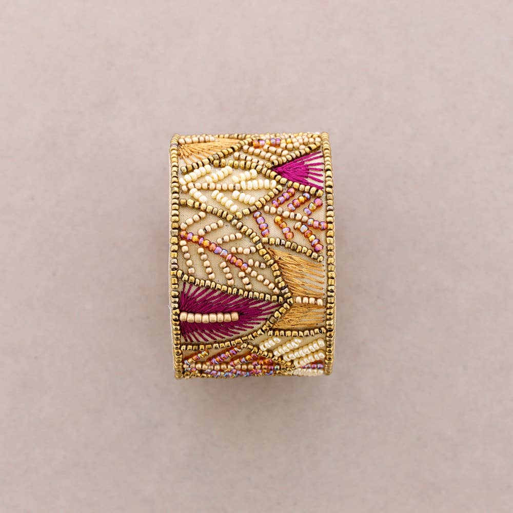 Bracelet ajustable, paillettes, feuilles: Fuchsia