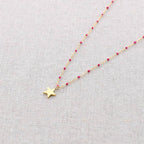 Collier en acier émaillé avec pendentif étoile: Noir