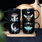 Une tasse Dark Forest