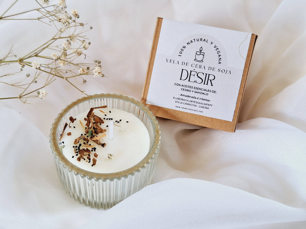 Bougie au soja dans un bocal en verre (mini) cèdre et bois de santal: Français