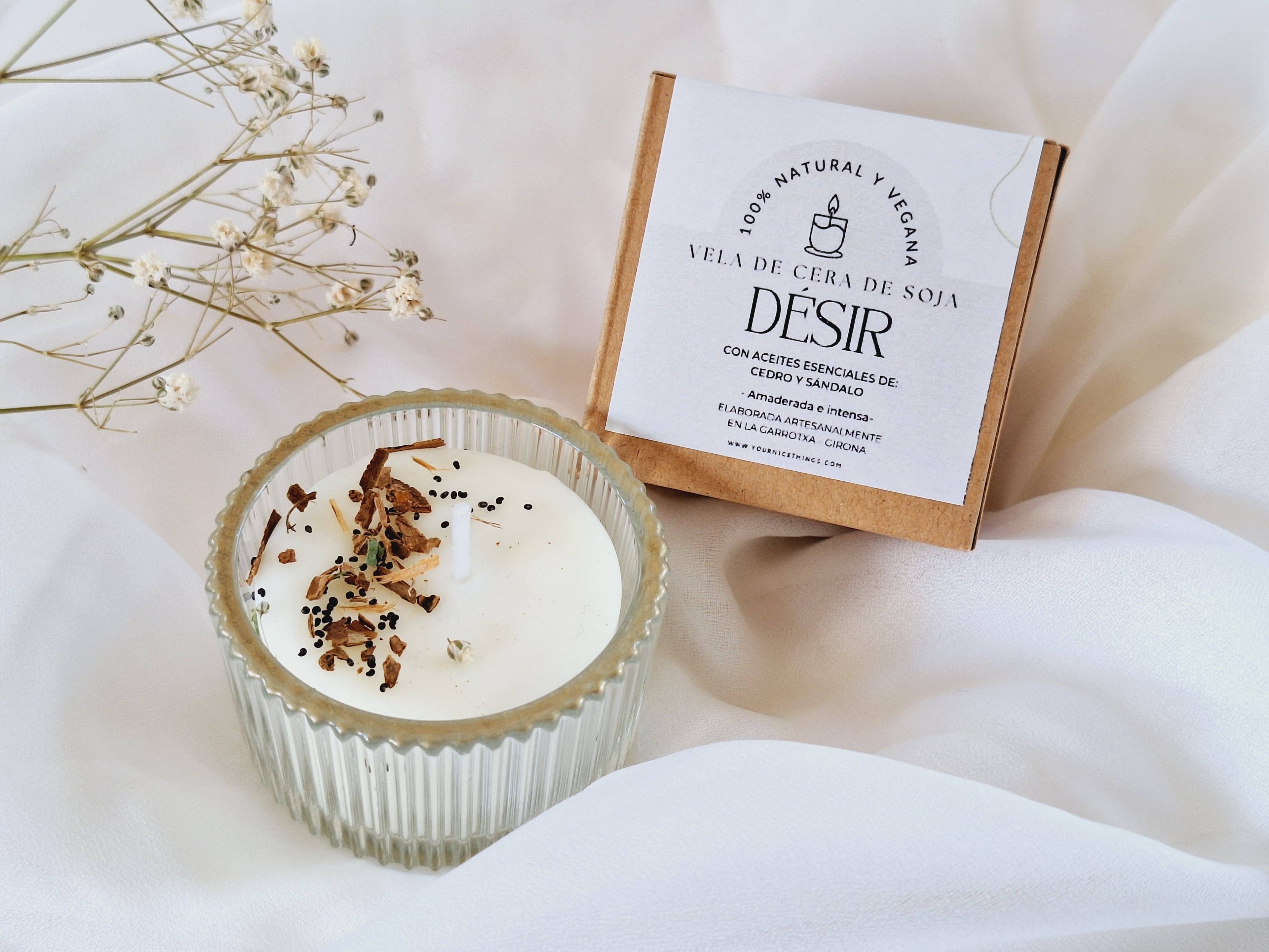 Bougie au soja dans un bocal en verre (mini) cèdre et bois de santal: Français