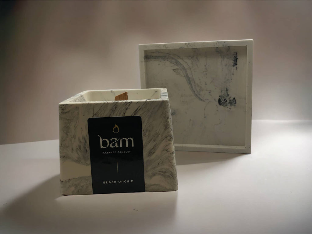 BAM - BOUGIE PARFUMÉE ORCHIDÉE NOIRE - Collection SQUARE