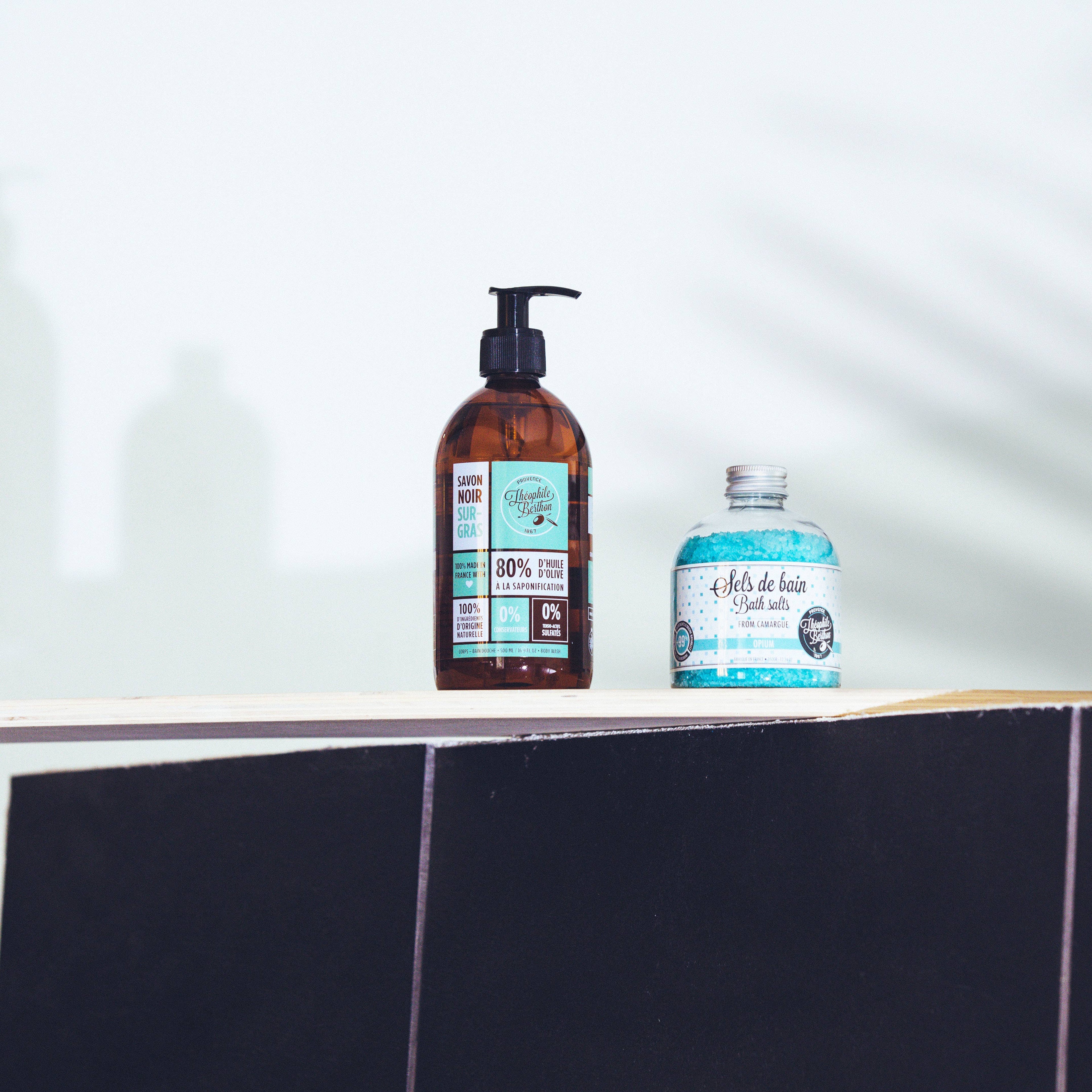 SELS DE BAIN DE CAMARGUE. PARFUM OPIUM