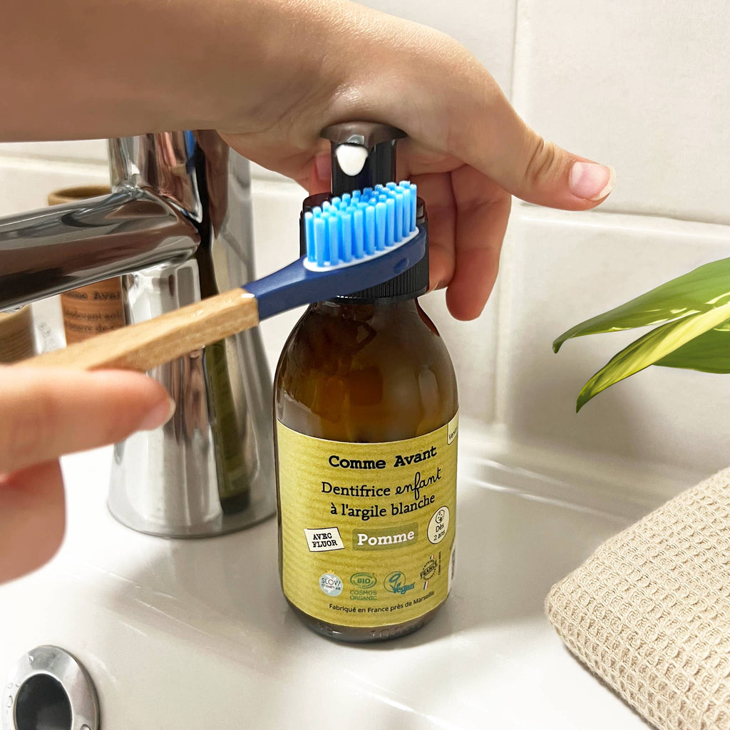 Dentifrice enfant en pâte à la pomme : 1 dentifrice - 90ml