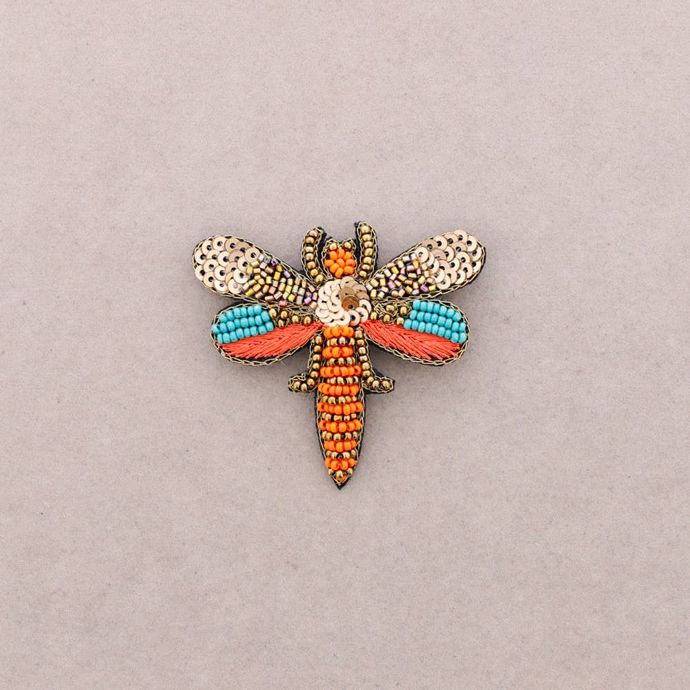 Broche à sequins en forme de libellule: Mûrier