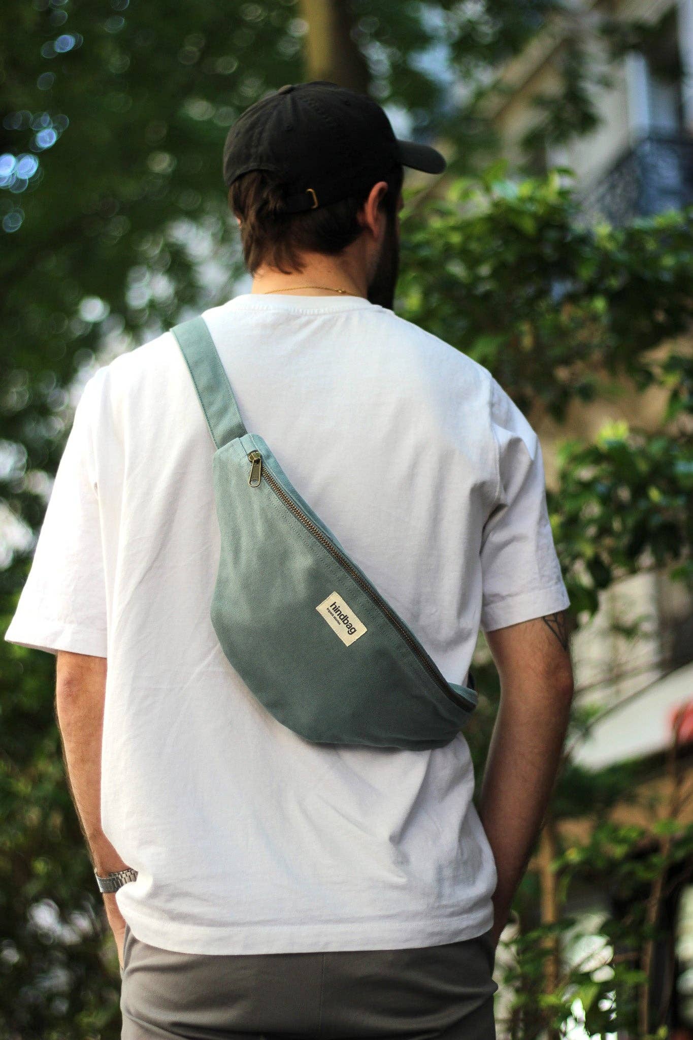 Sac banane Sasha: Fausse fourrure léopard