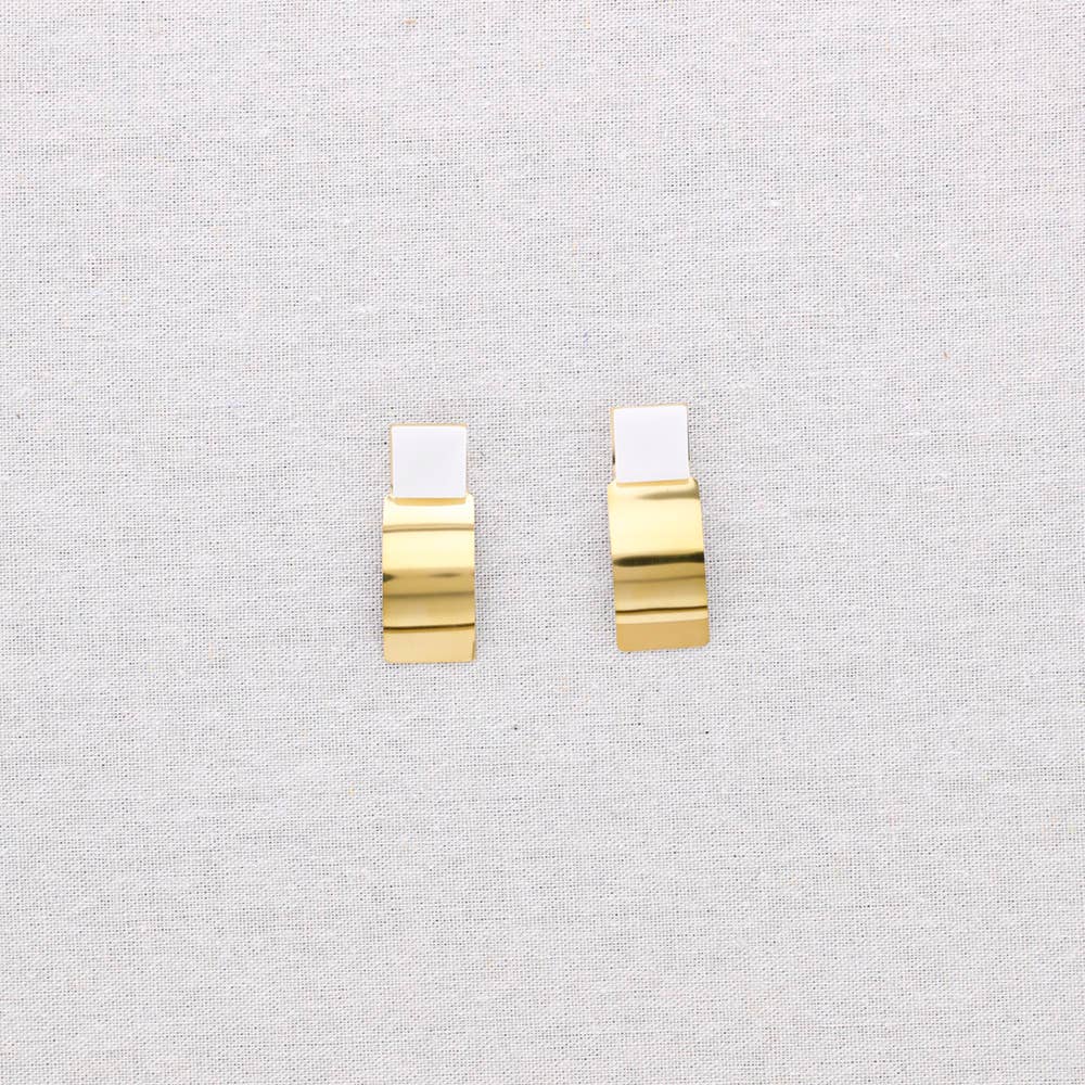 Boucles d'oreilles géométriques en acier: Vert olive