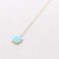 Collier en acier avec pendentif en pierre: Turquoise