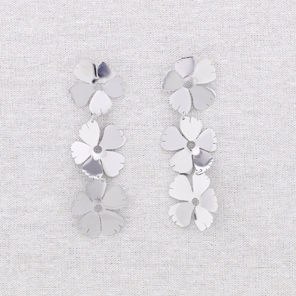 Boucles d'oreilles en acier pendentif fleurs: Or