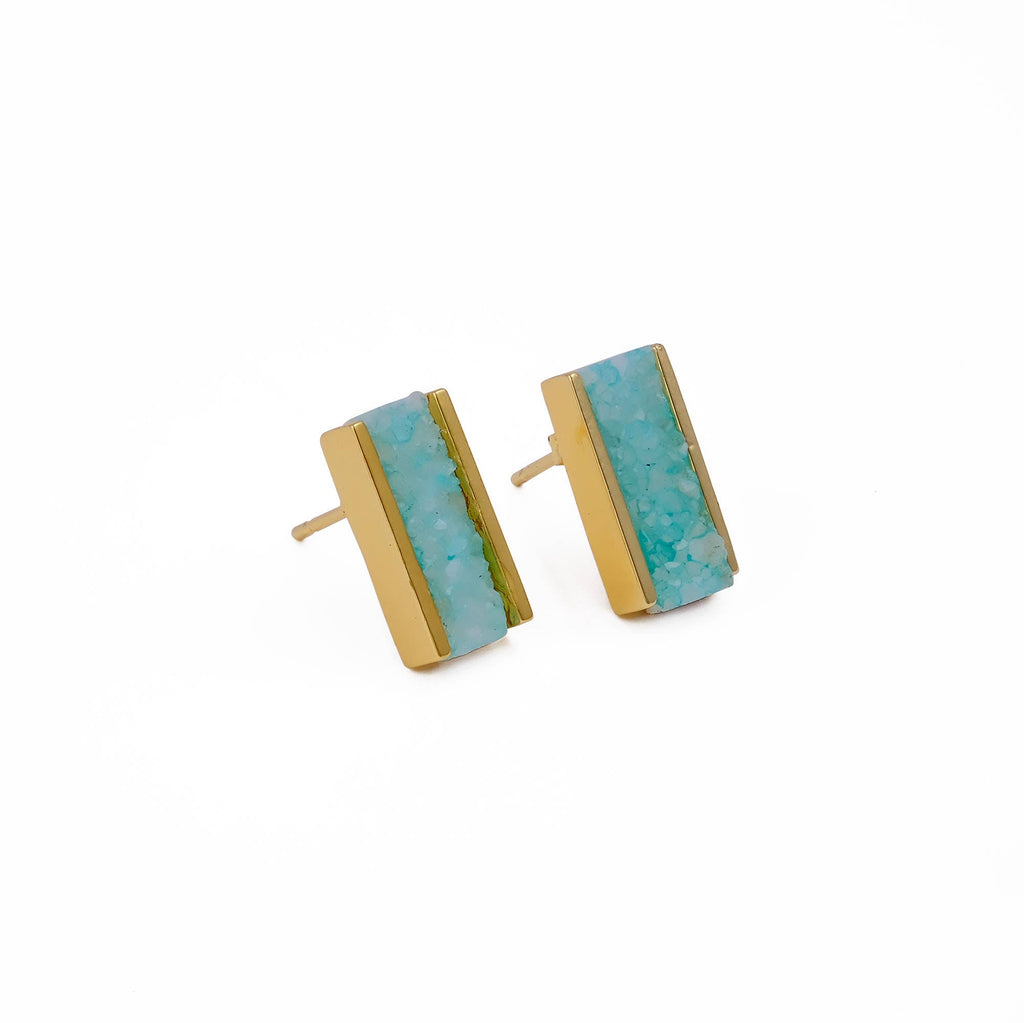 Clou serti en barre anti-ternissement avec pierre précieuse druzy vert clair