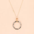 Collier long avec pendentif Piton Ring: Beige