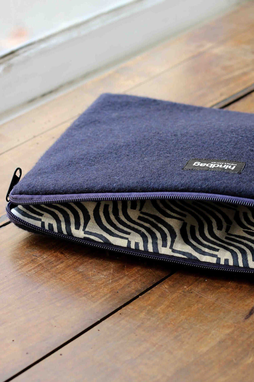 Housse d'ordinateur Ava: Denim gris / M