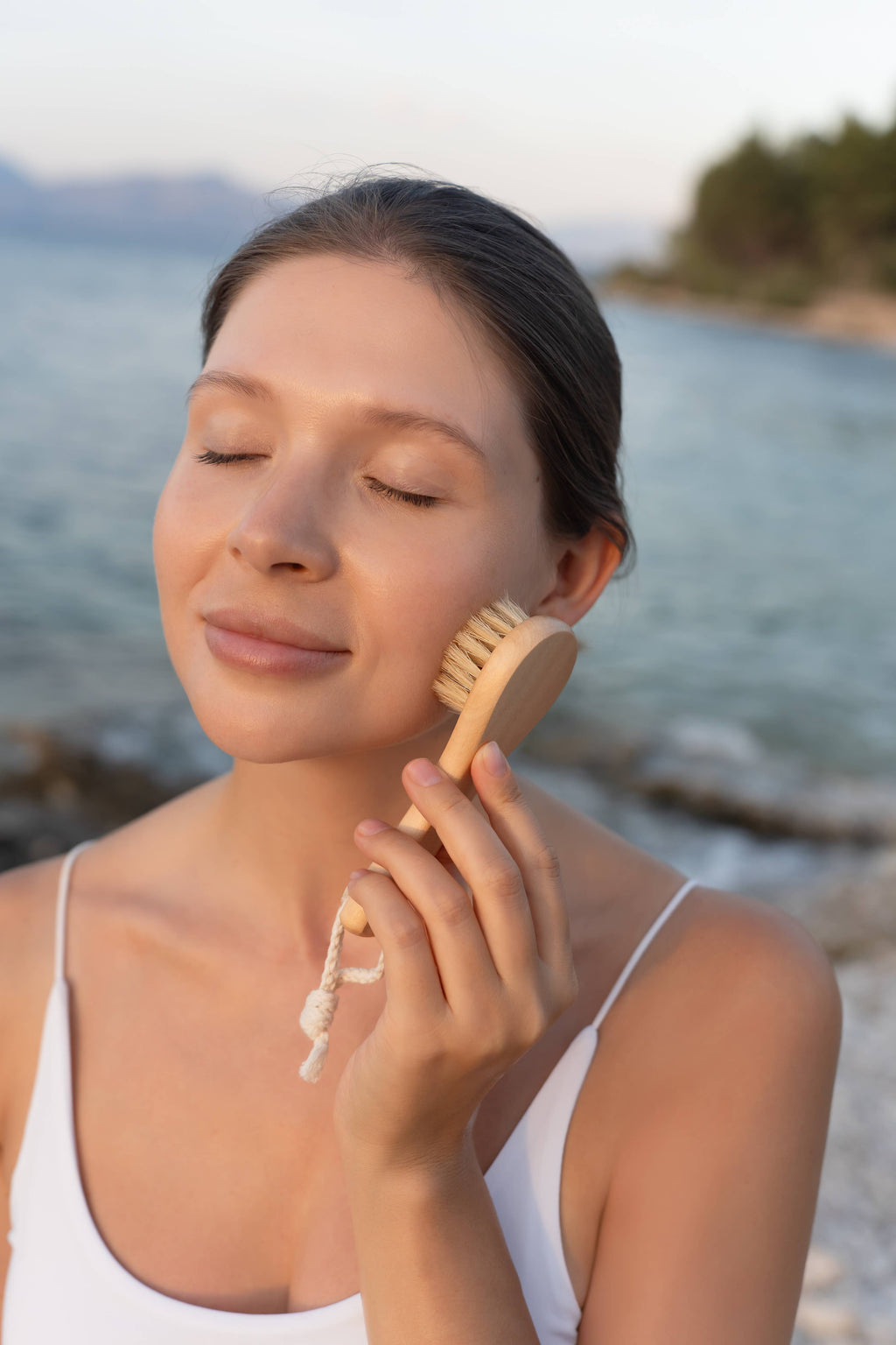 Brosse visage en bois pour soins du visage Spa Éco Nature