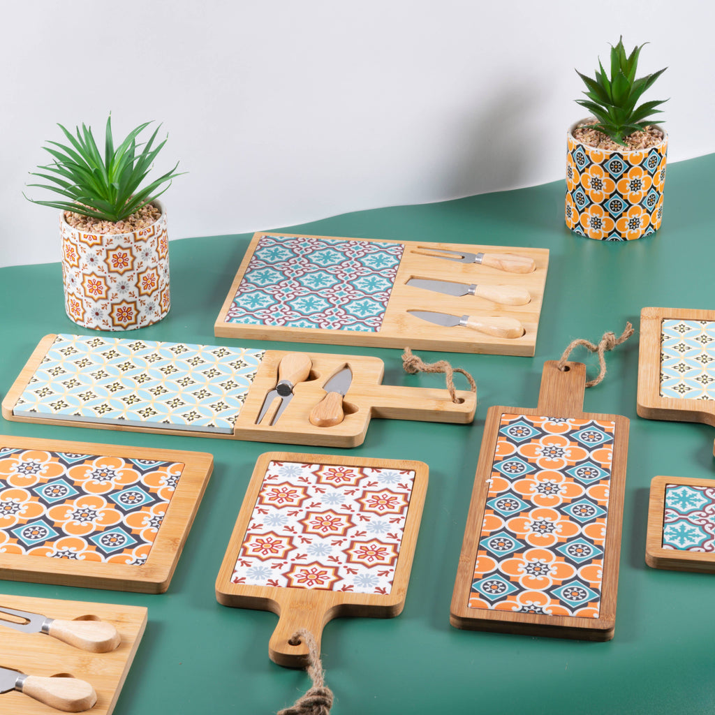 PLANCHE VALLADOLID 4ASS AVEC3 COUTEAUX À FROMAGE