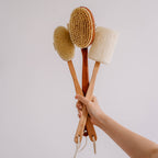 Brosse corporelle avec manche, massage en bois anniversaire femmes
