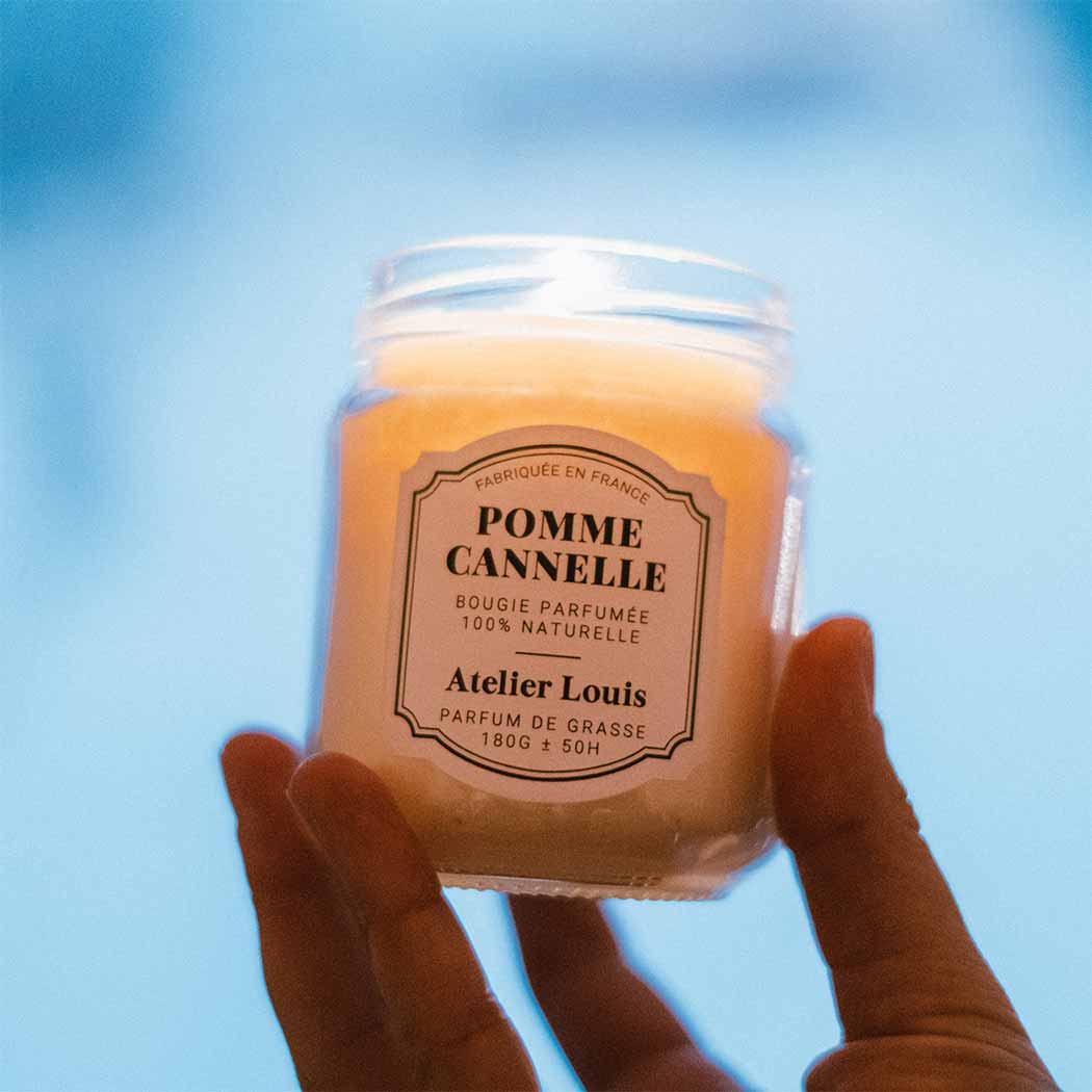 Bougie parfumée Pomme Cannelle: Petite - 25H de combustion
