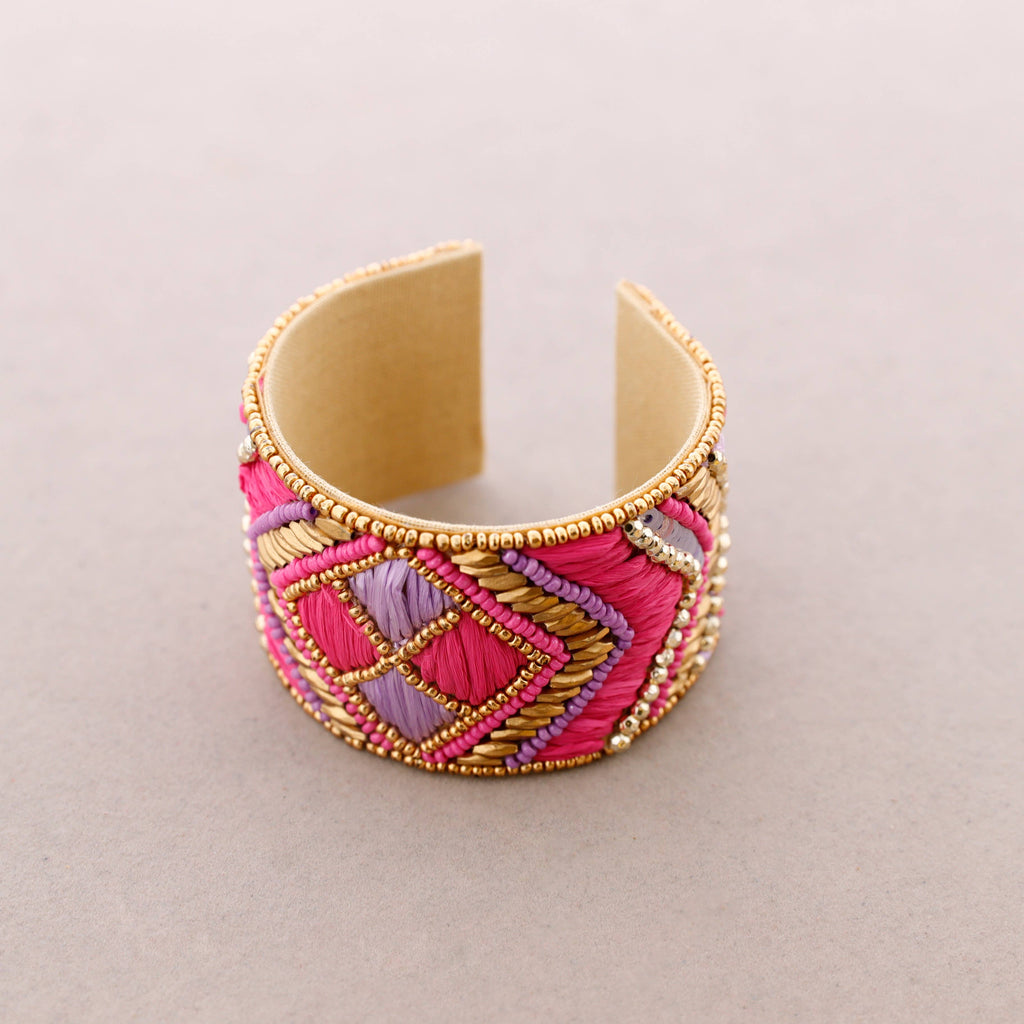 Bracelet ajustable en perles ethniques: Beige