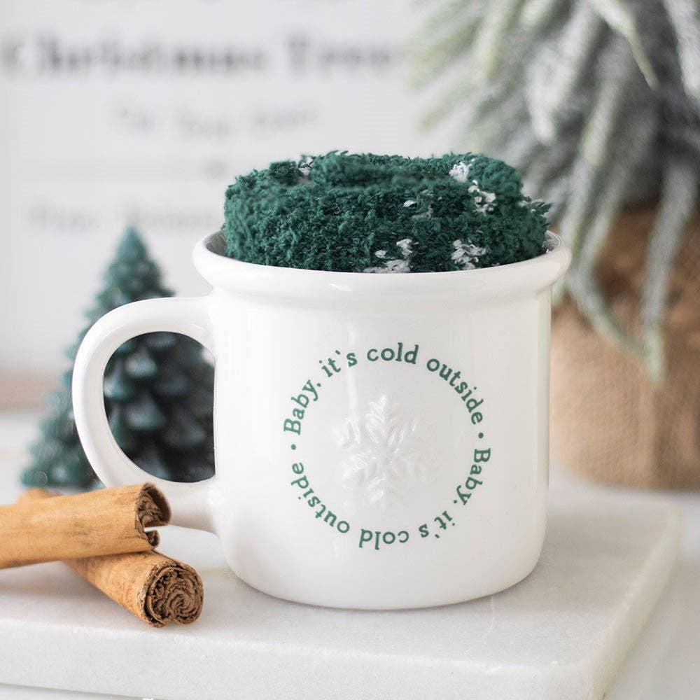 Ensemble de Mug et Chaussettes d'Hiver "Baby It's Cold Outside"
