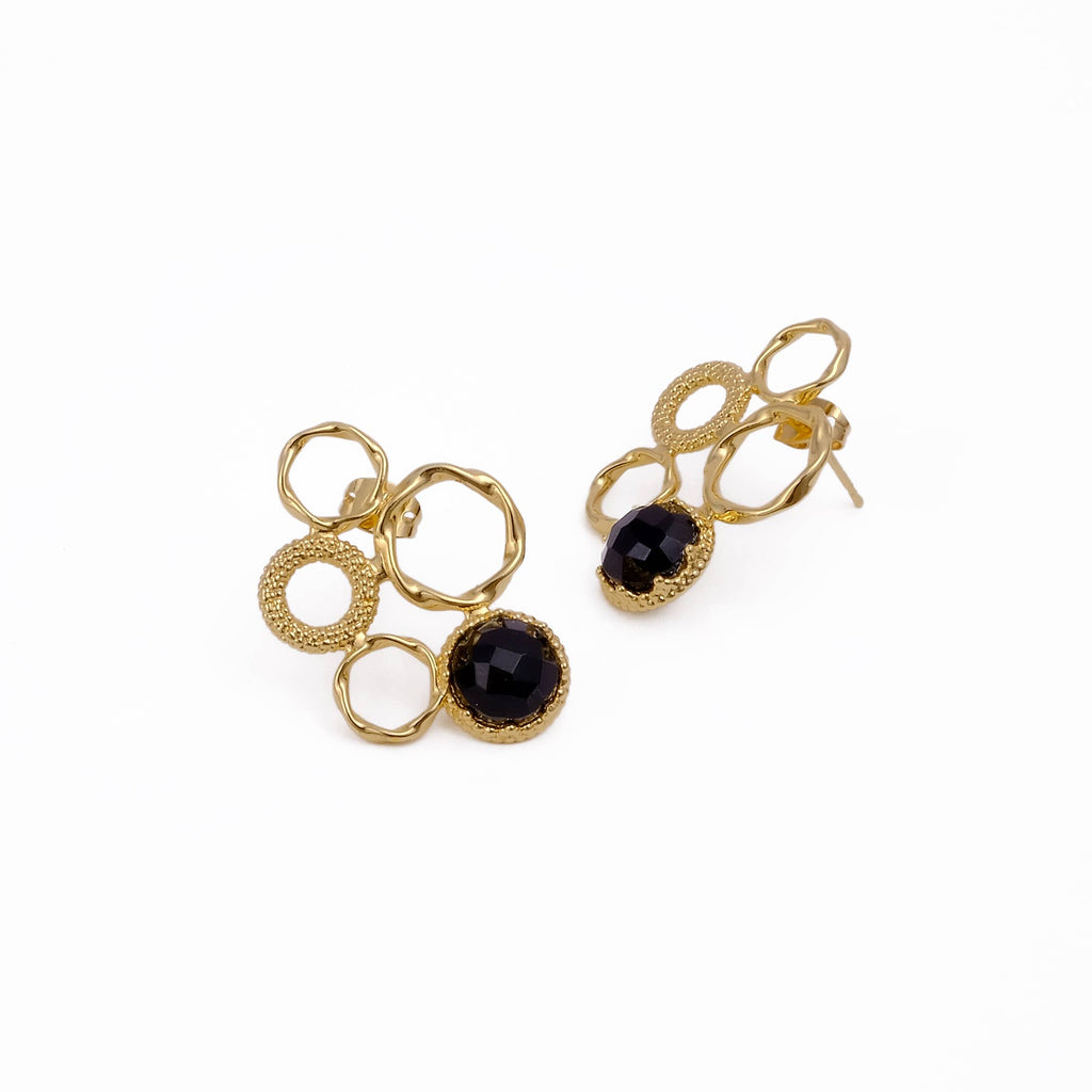 Boucles d'oreilles en onyx noir fait main plaquées or.